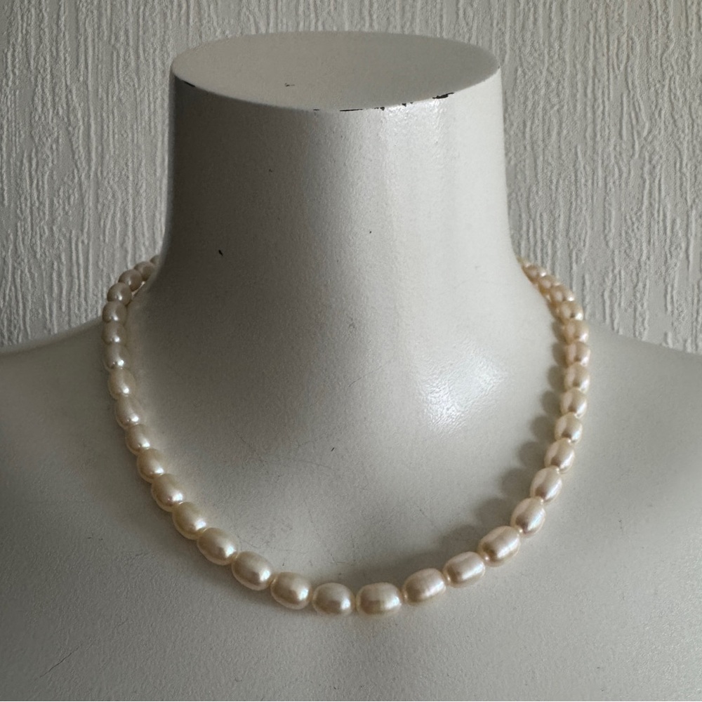 Vintage Baroque Pearl Necklace